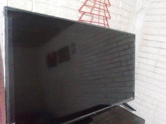 50-inch smartphone TCL display