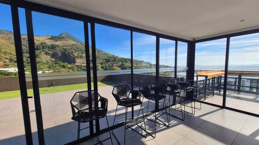 APARTAMENTO EN COLONIA ESCALON DE 2 HABITACIONES Y 130 METROS
