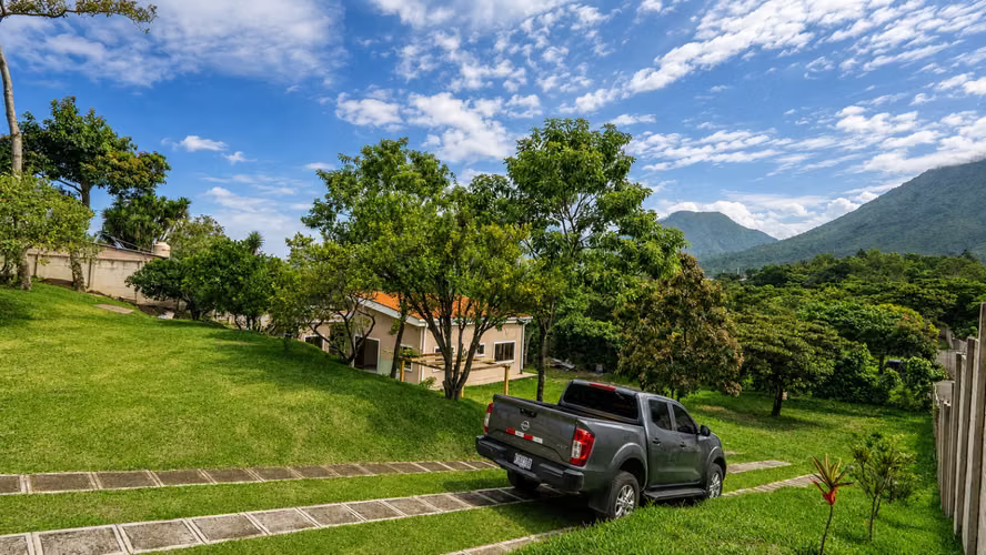 SE VENDE CASA EN SAN JOSE LA MAJADA, JUAYUA. SONSONATE