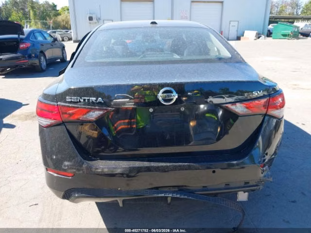 NISSAN SENTRA SV 2021 - Imagen 9