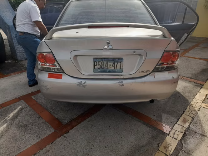 Mitsubishi Lancer GLX