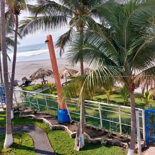 VENTA $3,500.000 DE HOTEL EN SURF CITY SAN DIEGO LA LIBERTAD PRIMERA FILA EL SALVADOR