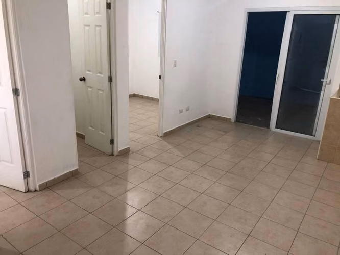 VENDO CASA EN RESIDENCIAL CIUDAD MARSELLA Q,000 cash no tramites - Imagen 2
