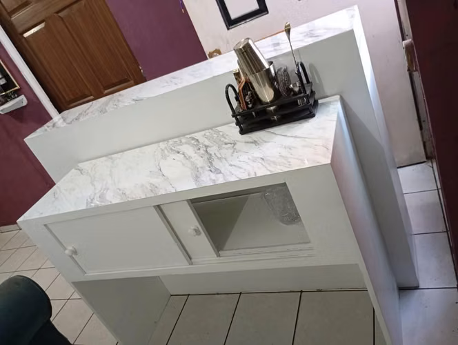 Vendo para bar o para comedor . A Estrenar ..