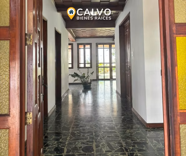 Casa en Alquiler para Oficinas | Colonia Escalón, San Salvador