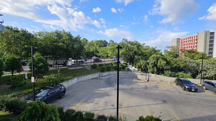 Venta de apartamento en Colonia Escalón San Salvador - Imagen 11