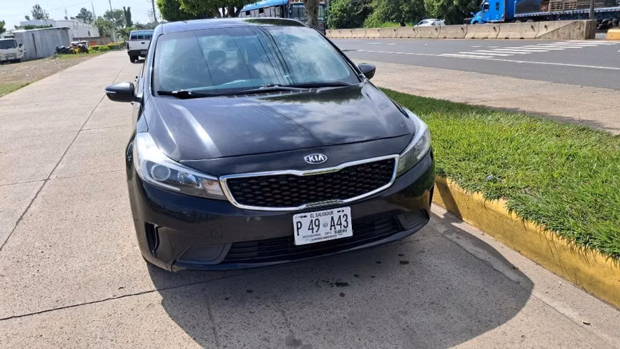 Kia forte vendo o cambio