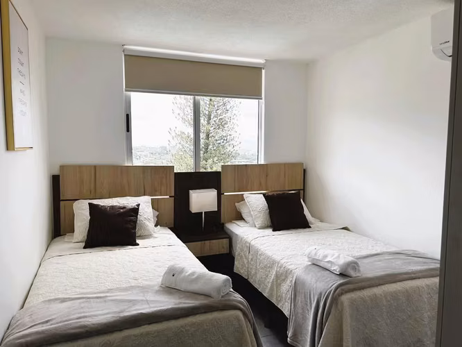 Apartamento Amueblado de 3 Habitaciones y 2 Baños | con Vista Panorámica