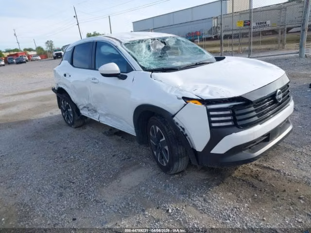 NISSAN KICKS SV 2025 - AWD