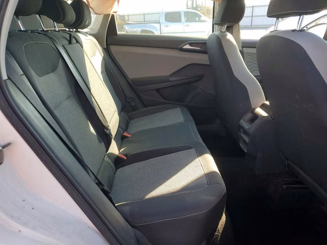 VOLKSWAGEN TAOS S 2023