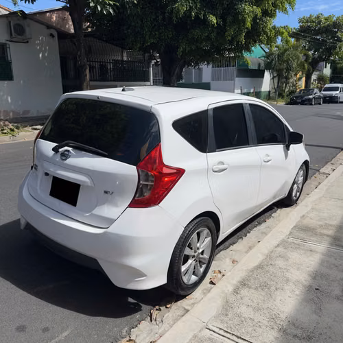 Nissan Versa Note 2017