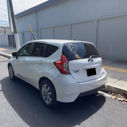 Nissan Versa Note 2017