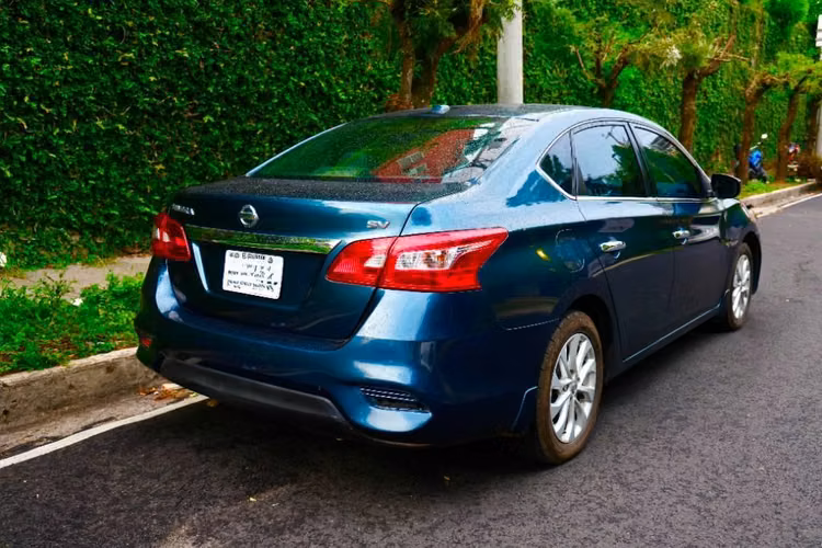 Nissan Sentra sv