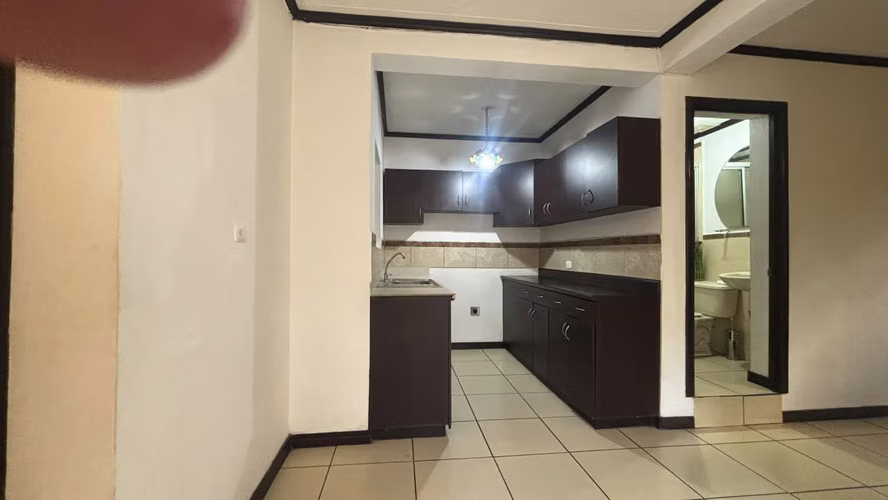 SQUALON COLLONIA COMING, 75 Av. North, has 88.72 m ²