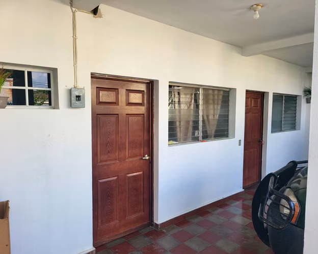 Alquiler de Edificio de 2 niveles en Centro de Usulutan, El Salvador
