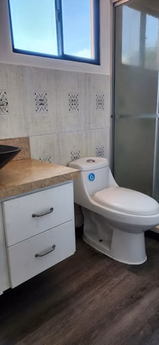 Casa de Lujo en Alquiler con Piscina Privada y Seguridad 24/7 – Residencial Exclusiva
