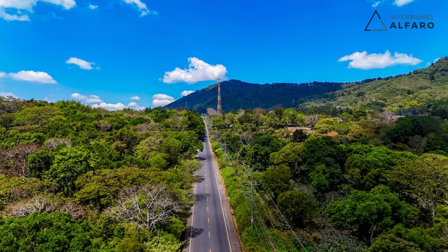 Oportunidad en Ruta de las Flores: Terreno Estratégico Apaneca-Salcoatitán Desde $90/v² - Imagen 2