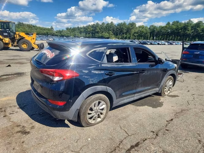 Hyundai Tucson ( Negociable )