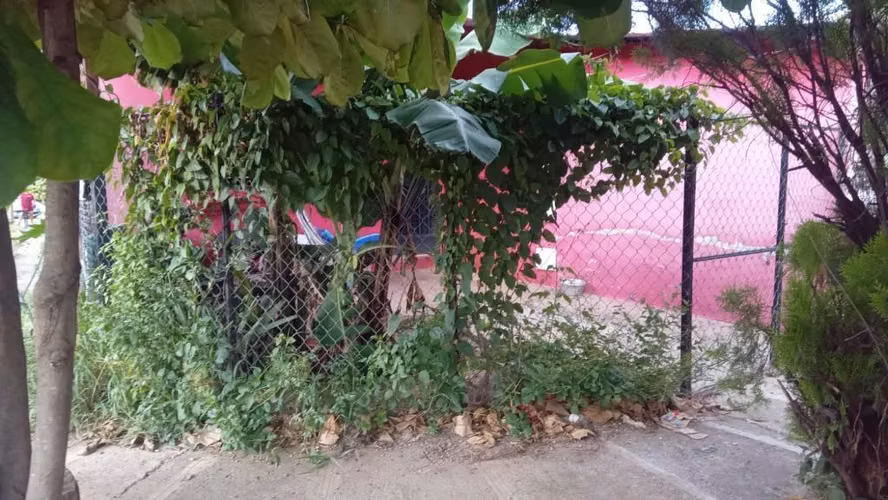 SE VENDE CASA,COL.SANTA ANA NORTE SANTA ANA