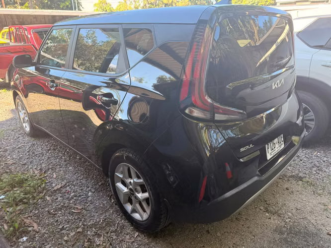 Kia Soul 2023 automático