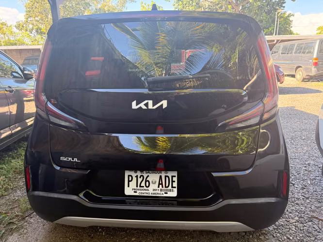 Kia Soul 2023 automático