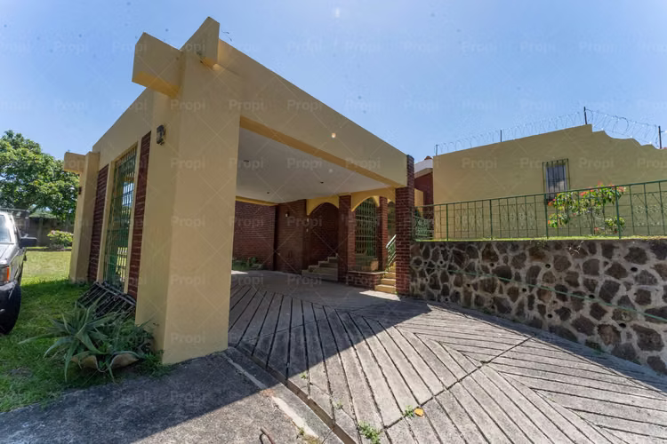 Casa en alquiler en Zaragoza, Cumbres de Peñaflor ID 4358