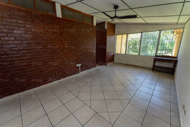 Casa en alquiler en Zaragoza, Cumbres de Peñaflor ID 4358