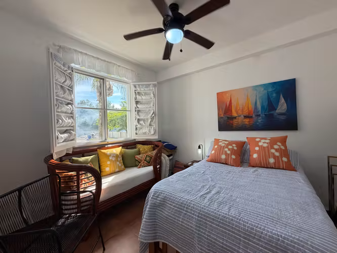 Apartamento frente al mar en venta en costa del sol