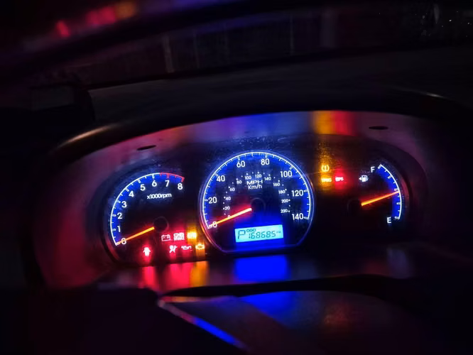 Hyundai elantra 2010 - Imagen 2