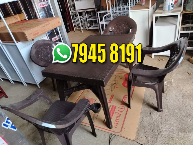 Muebles metálicos y plásticos, crédito y contado