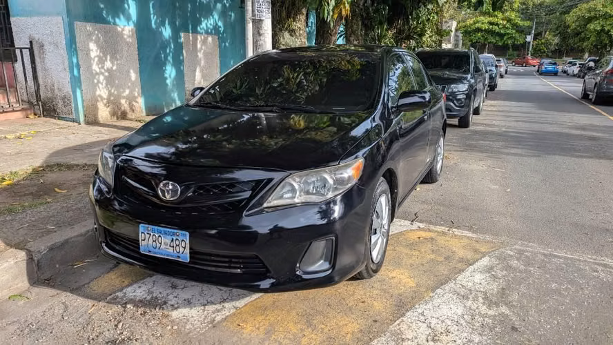 Toyota Corolla estándar