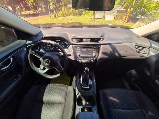 Nissan Rogue 2017 sv