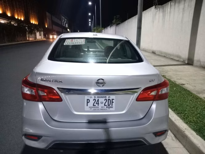 Nissan Sentra 2017