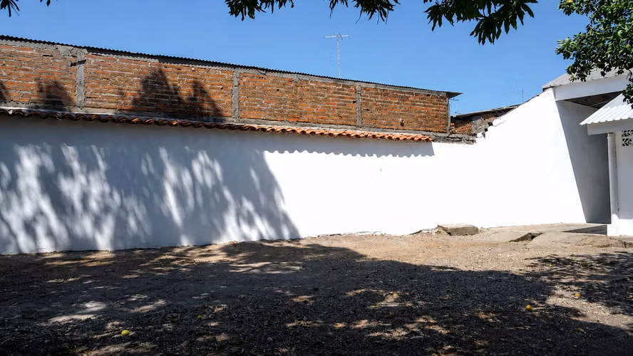 SAN MIGUEL CASA COMERCIAL VENTA $535,000 - Imagen 5