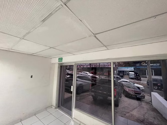 Local sobre El Paseo General. Escalón | 250m² | Zona Balam Quitzé - Imagen 4