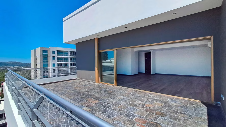 Venta de Penthouse en Condominio Las Vistas, Colonia Escalon, Sn Salvador