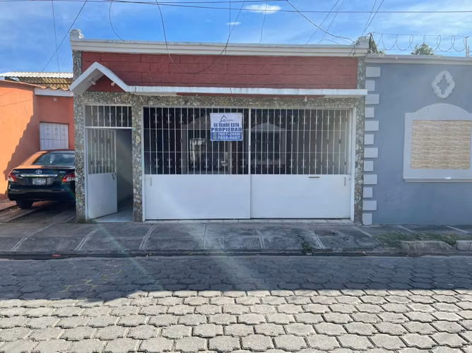 Se Vende Propiedad en Residencial Versalles, San Miguel - Imagen 2
