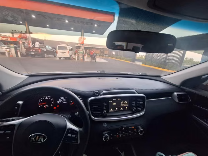 KIA SORENTO 2019