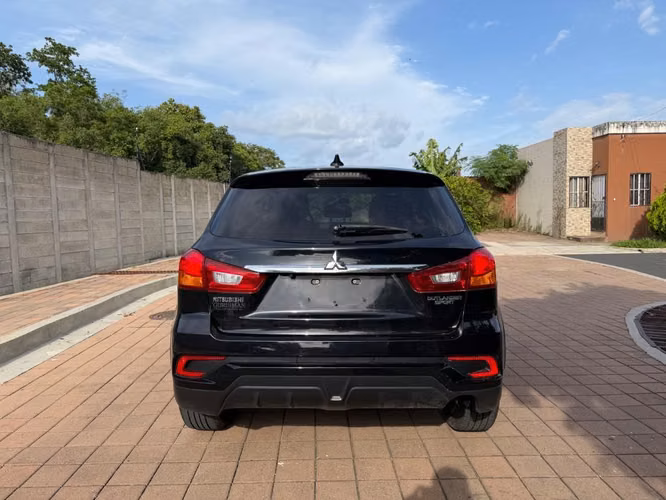 Mitsubishi Outlander Sport 2019