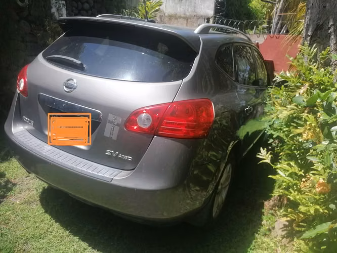 NISSAN ROGUE 2011