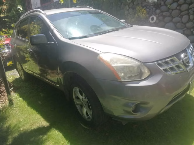 NISSAN ROGUE 2011