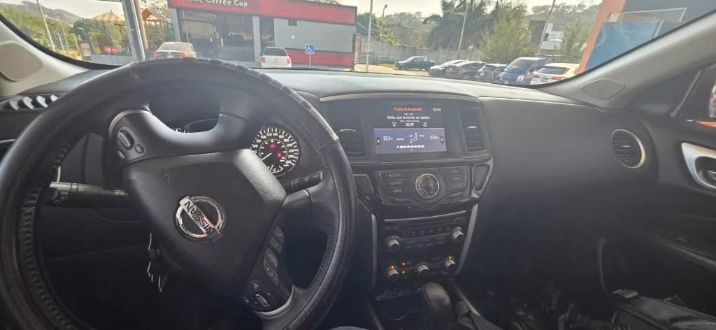Nissan Pathfinder 4WD full extras de AGENCIA 2019