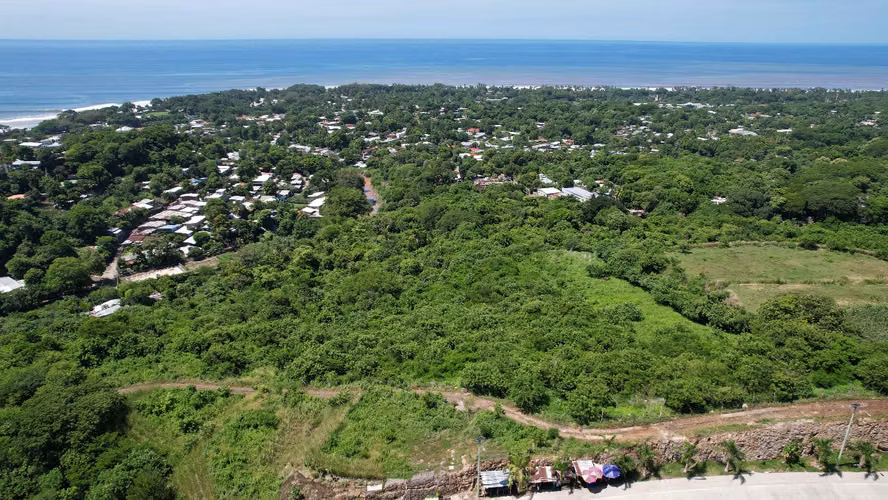 Terreno en venta en el ByPass de La Libertad - Imagen 4