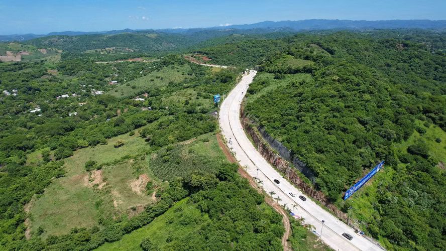 Terreno en venta en el ByPass de La Libertad - Imagen 3