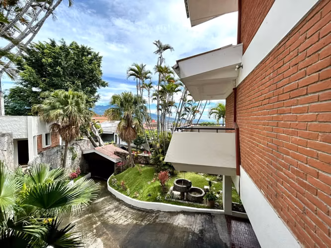 Venta CASA | Lomas de Altamira Mansión de Lujo | 5 Hab + Apto | $915k - Imagen 4