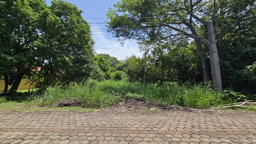 Venta de terreno de playa en Residencial Las Veraneras, Los Cóbanos, Sonsonate