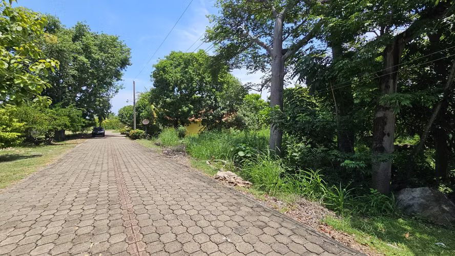 Venta de terreno de playa en Residencial Las Veraneras, Los Cóbanos, Sonsonate