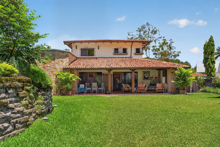 CASA EN VENTA LAS PILETAS - Imagen 2