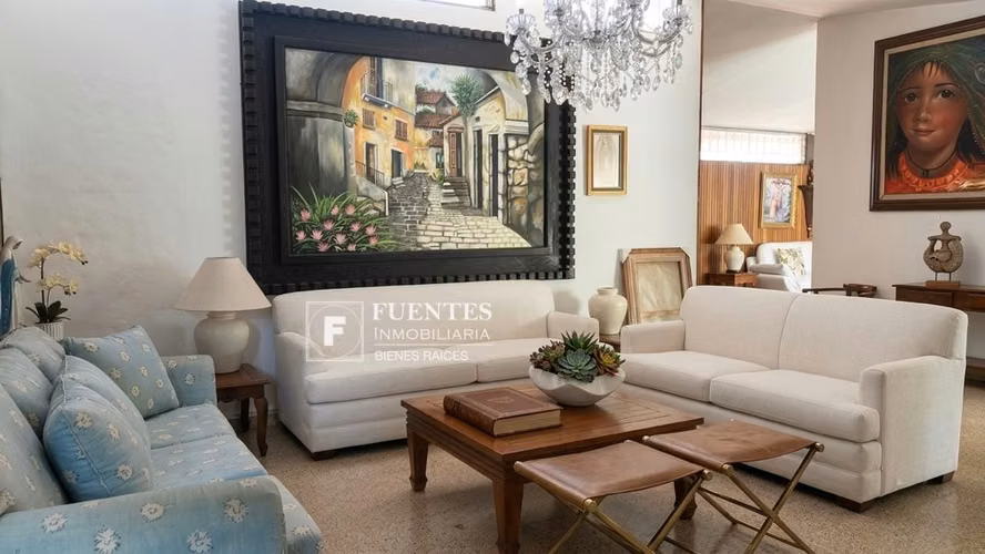VENTA CASA COL ESCALON SAN SALVADOR ZONA PLAZA BEETHOVEN
