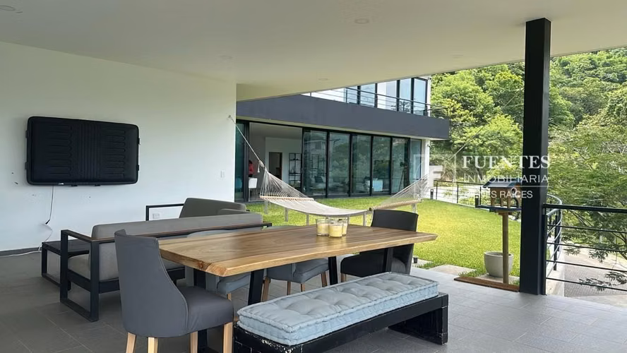 VENTA CASA EL ENCANTO COUNTRY CLUB SAN JOSE VILLANUEVA LA LIBERTAD - Imagen 3